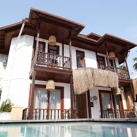 No 22 Riders' Inn Акиака Екстериор снимка